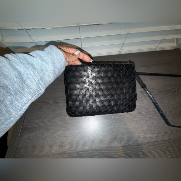 Madewell Black the Puff Woven Crossbody Bag NWOT - Picture 2 of 7